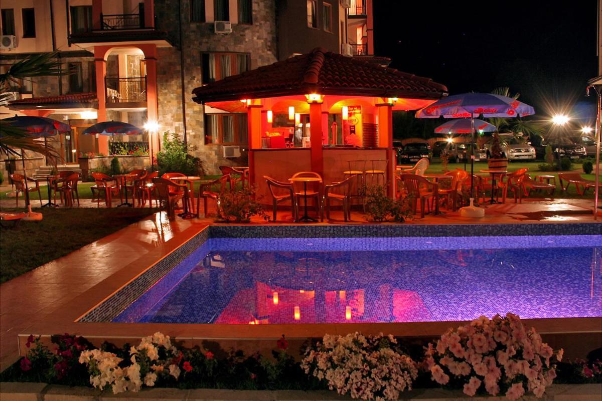 South Beach Hotel - New Management And Free Beach Access Tsarevo Ngoại thất bức ảnh