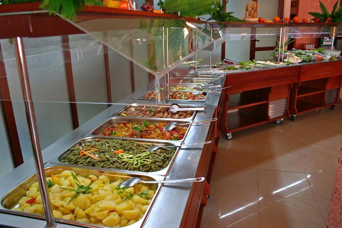 South Beach Hotel - New Management And Free Beach Access Tsarevo Ngoại thất bức ảnh