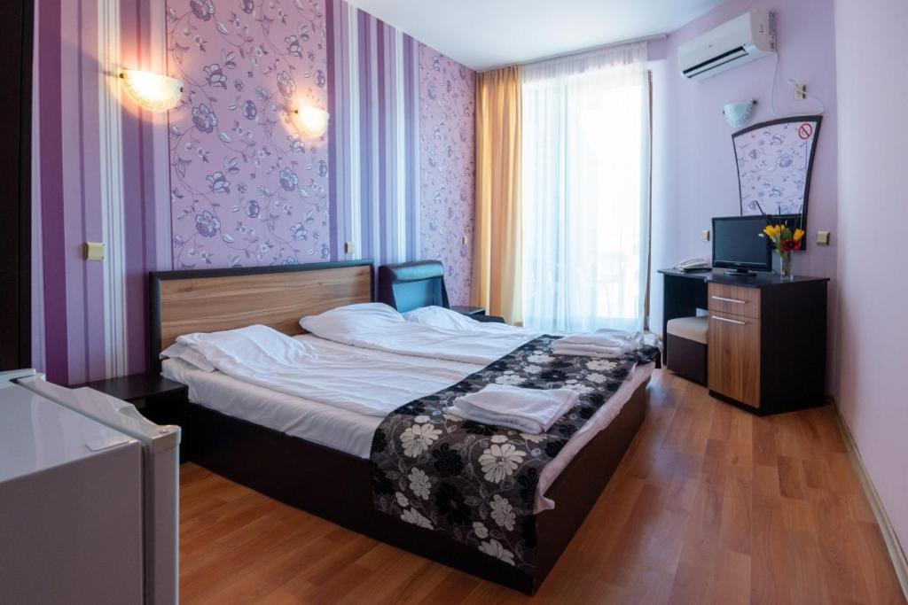 South Beach Hotel - New Management And Free Beach Access Tsarevo Ngoại thất bức ảnh