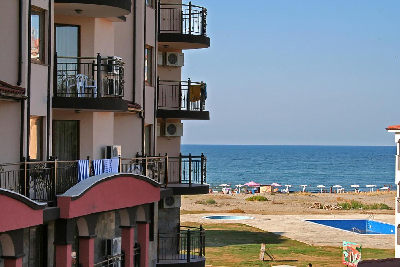 South Beach Hotel - New Management And Free Beach Access Tsarevo Ngoại thất bức ảnh