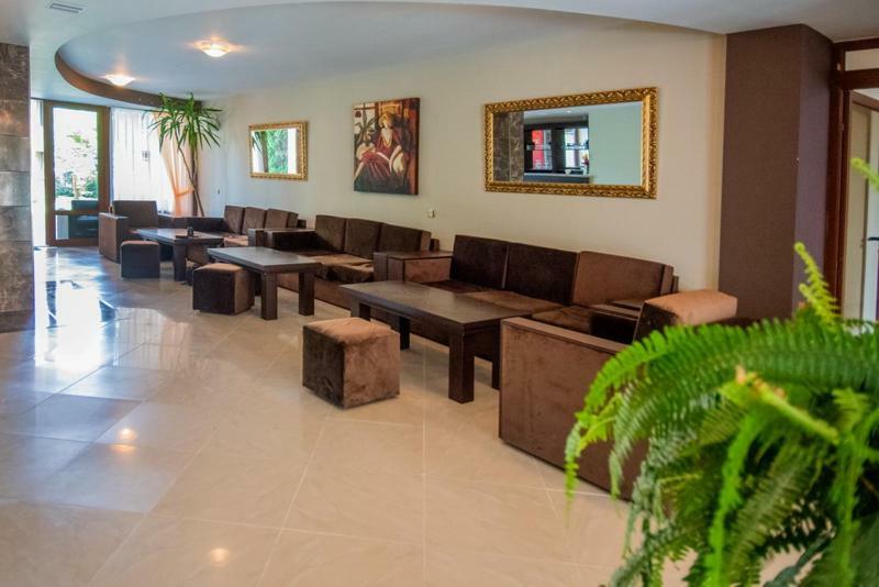South Beach Hotel - New Management And Free Beach Access Tsarevo Ngoại thất bức ảnh